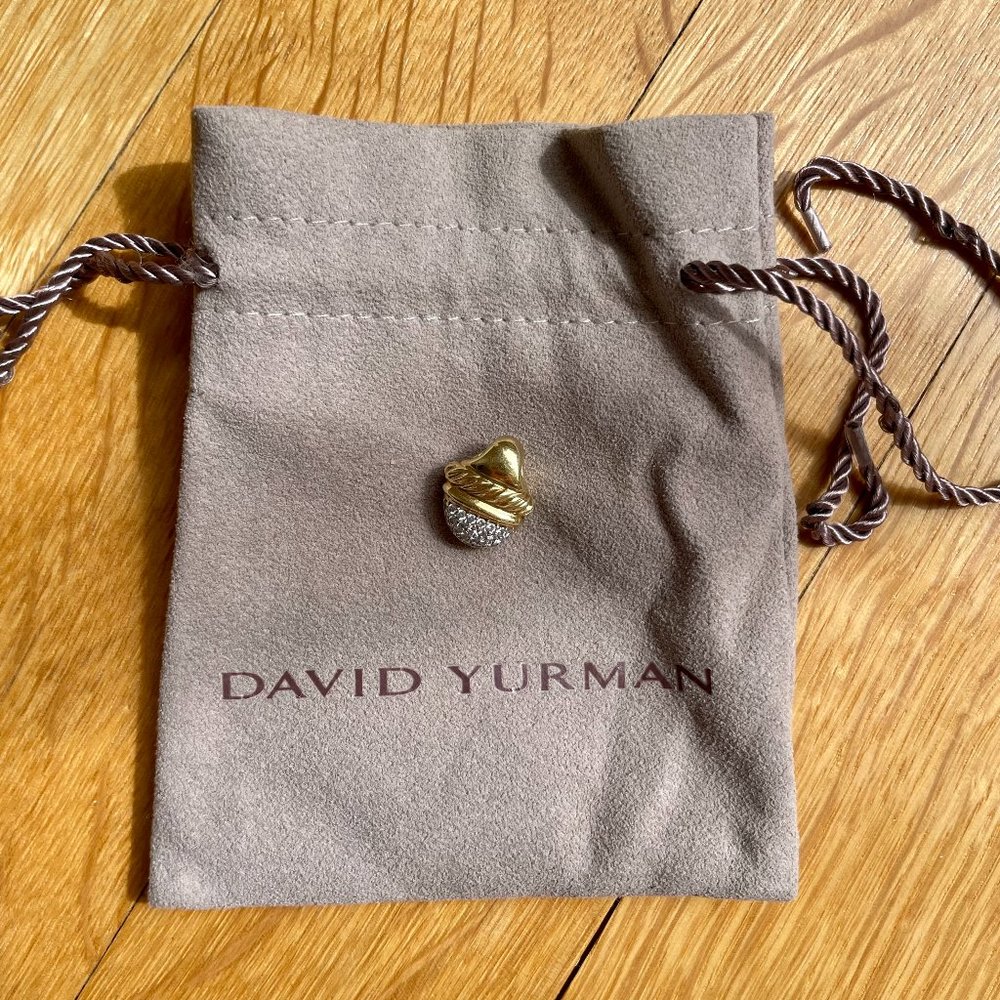 David Yurman 18k Yellow Gold Diamond Acorn Pendant